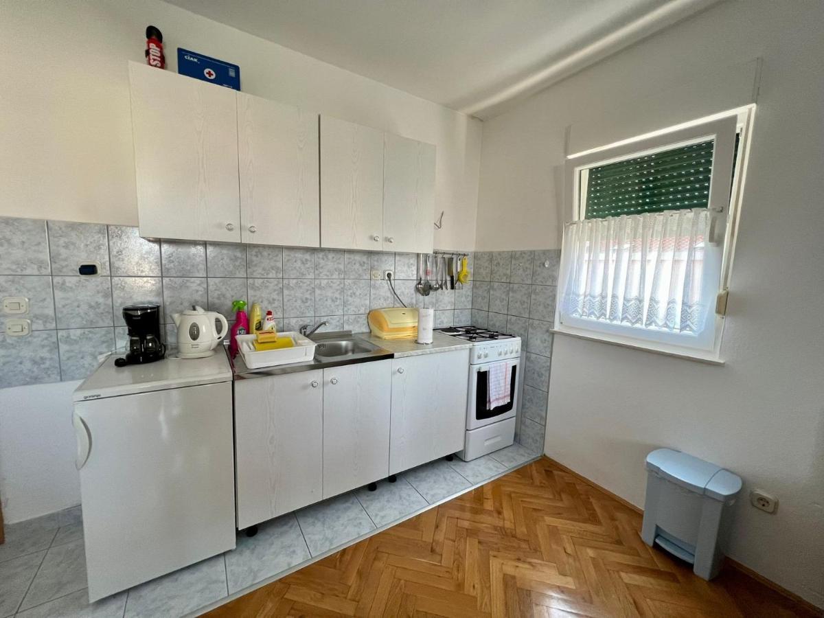 Apartment Troisa Kaštela Zewnętrze zdjęcie
