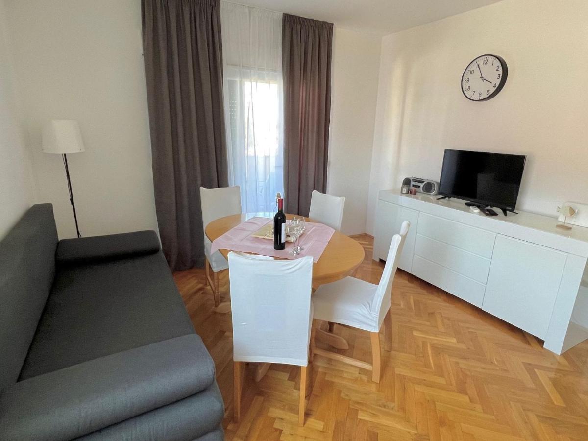 Apartment Troisa Kaštela Zewnętrze zdjęcie